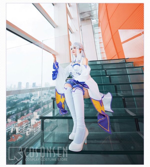 Re:ゼロから始める異世界生活 エミリア コスプレ衣装