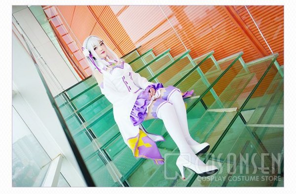 Re:ゼロから始める異世界生活 エミリア コスプレ衣装